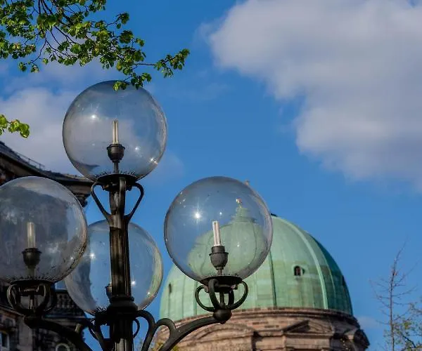 Am Spittlerturm * Núremberg